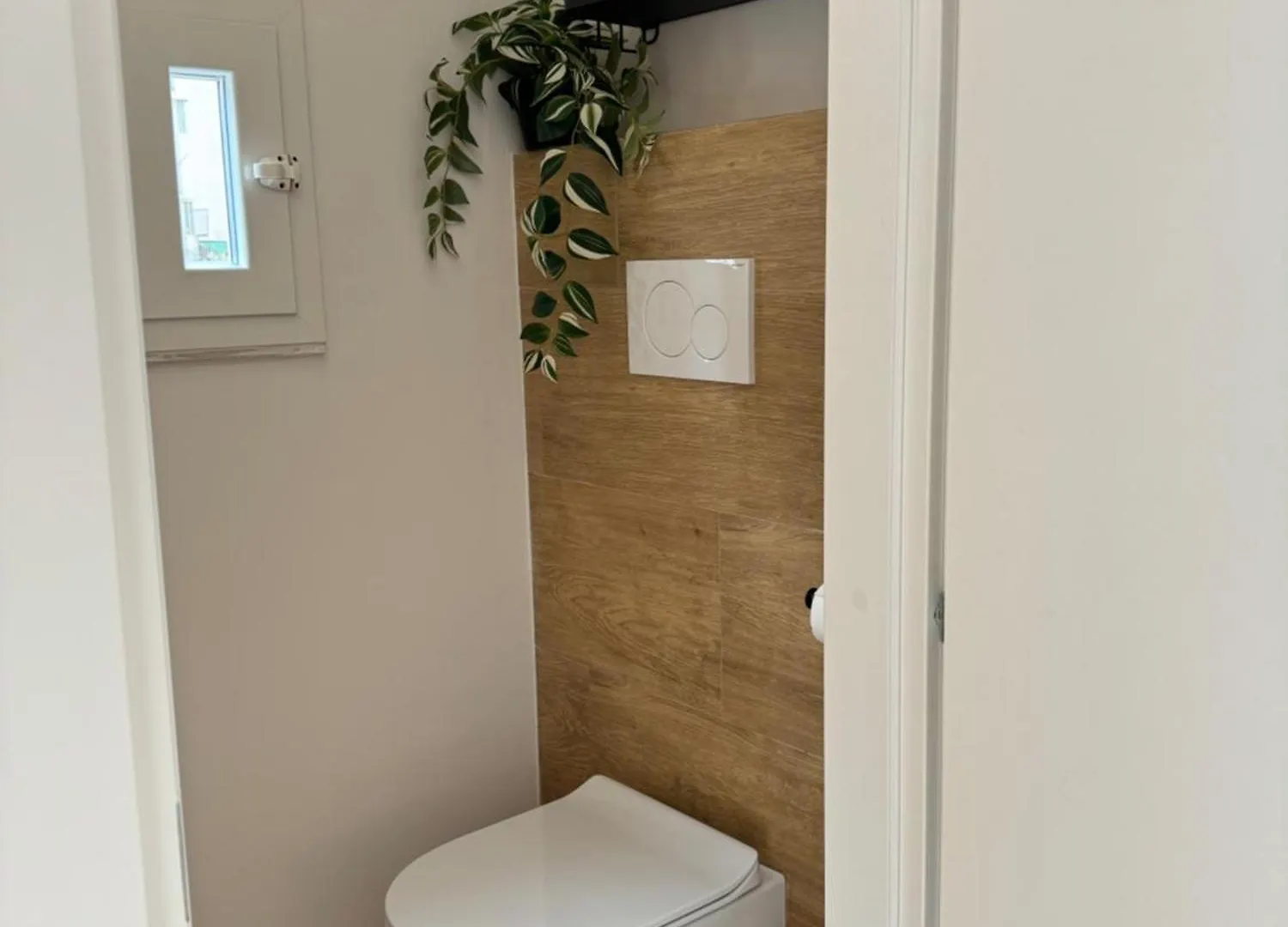 Spacious 4 Room Apartment, 8Min Walk To Old Town, Free Parking, All New Бари Италия